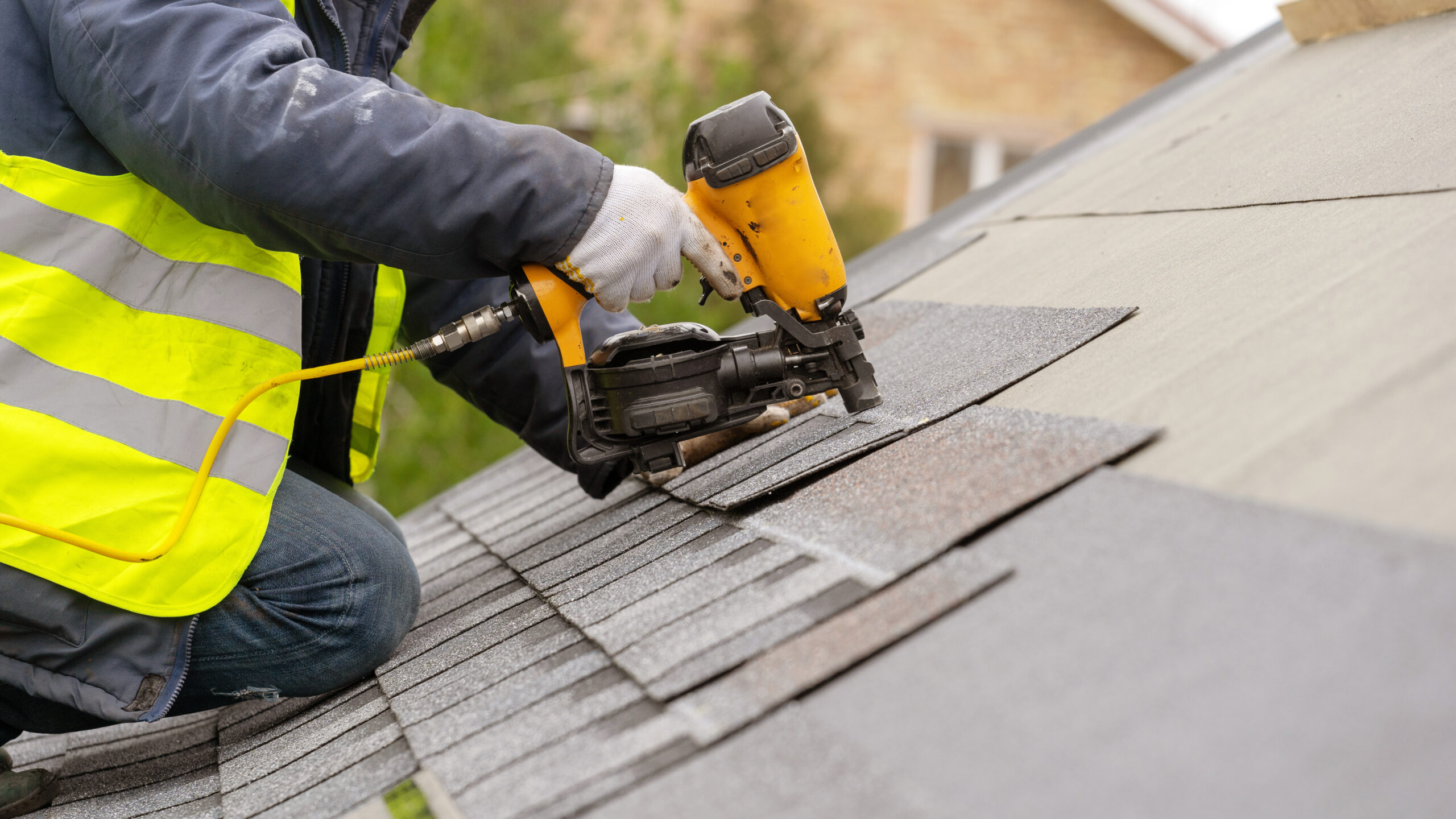 Top Trends in Residential and Commercial Roofing for 2024